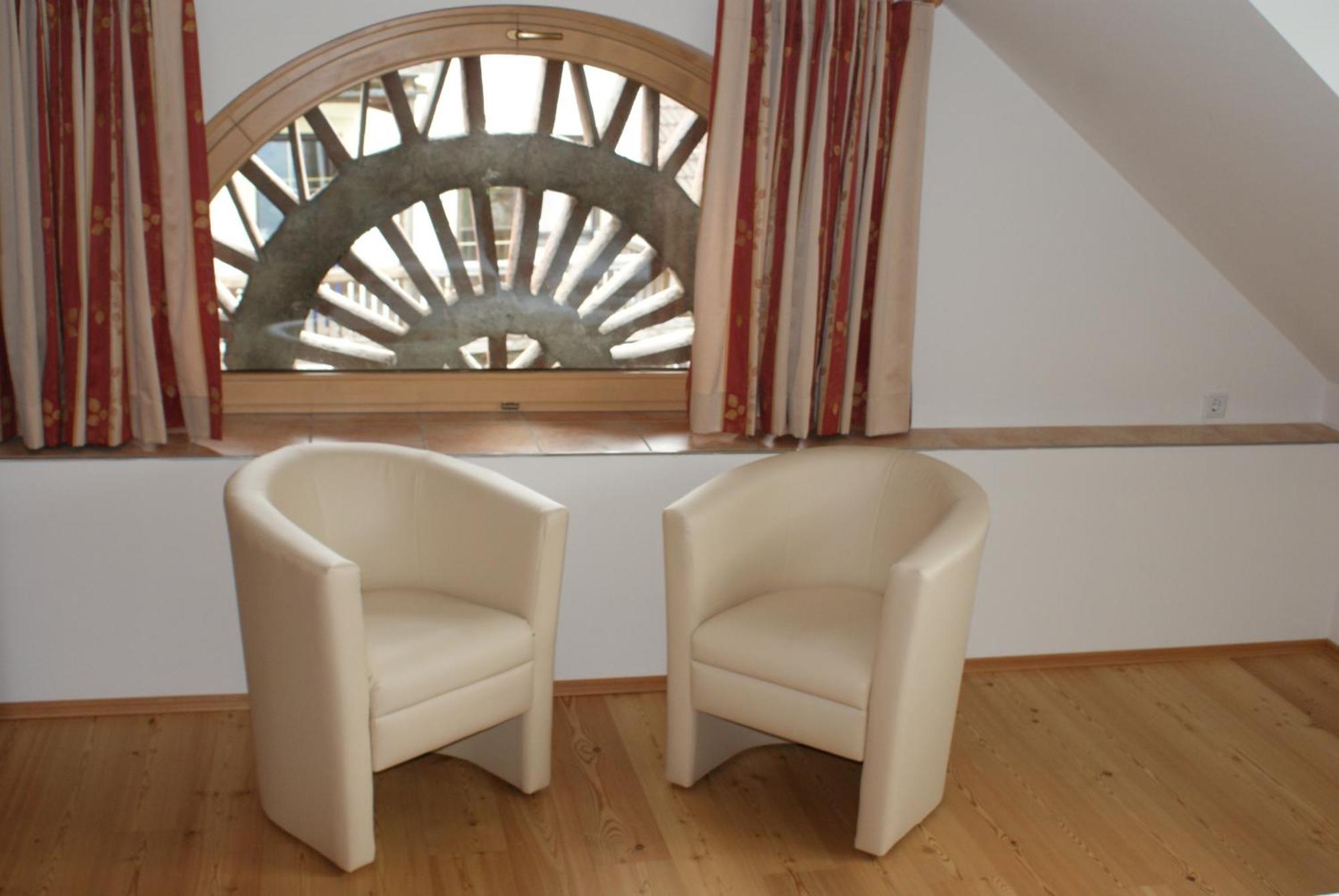 Premium Appartements Di Bora Sankt Michael im Lungau Exteriör bild